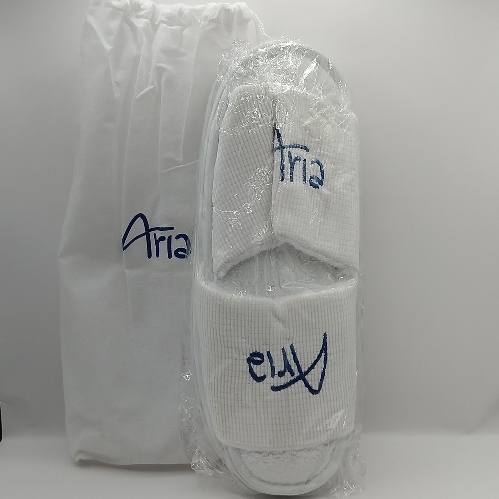 Aria Resort & Casino Las Vegas Logo Open Toe Spa Bath Slippers 9.5 - 11.5 NEW